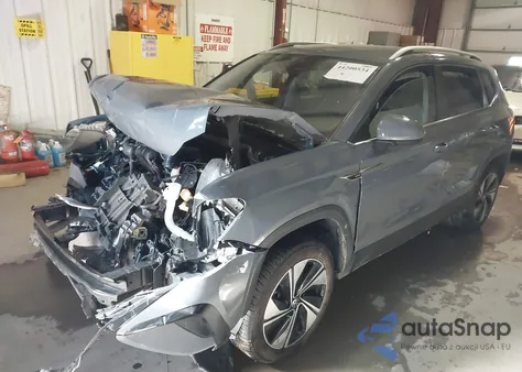 2024 Volkswagen Taos 1.5T Se из США, поврежденный, VIN 3VVUX7B26RM066651